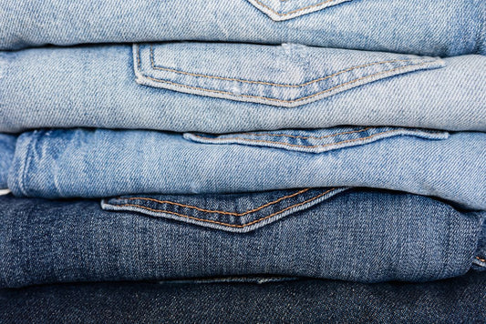 From Screen to Style: How the Taylor's Boyfriend Shirt Captures 90s Nostalgia